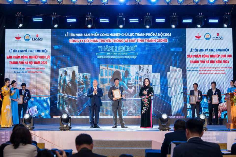 may-tinh-thanh-giong-nam-thu-3-lien-tiep-dat-san-pham-cong-nghiep-chu-luc