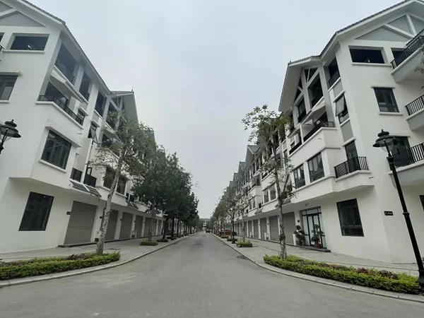 Nghiên cứu lộ trình triển khai các sắc thuế tài sản, phát thải carbon