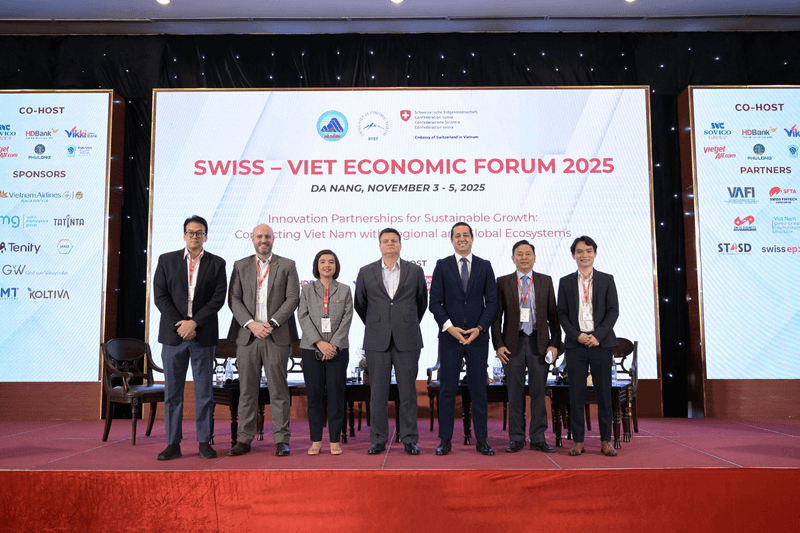 Long Châu - Đại diện tiêu biểu của Việt Nam đồng hành cùng kiến tạo tương lai y tế số tại SVEF 2025