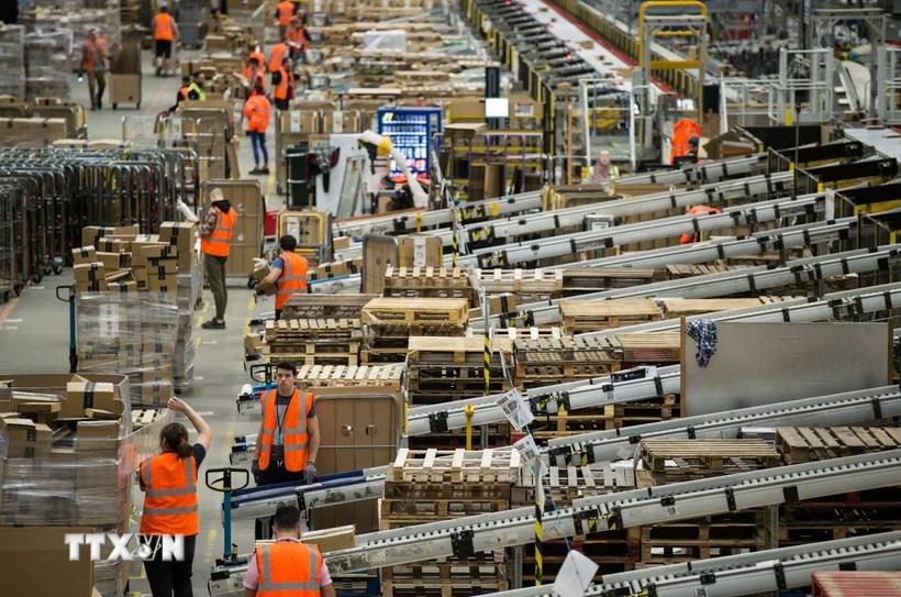 duc-doanh-so-thuong-mai-dien-tu-tang-lan-dau-tien-ke-tu-nam-2021