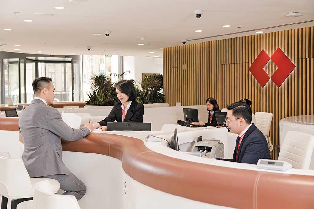 techcombank-chinh-thuc-duoc-sp-nang-xep-hang-tin-nhiem-len-muc-bb