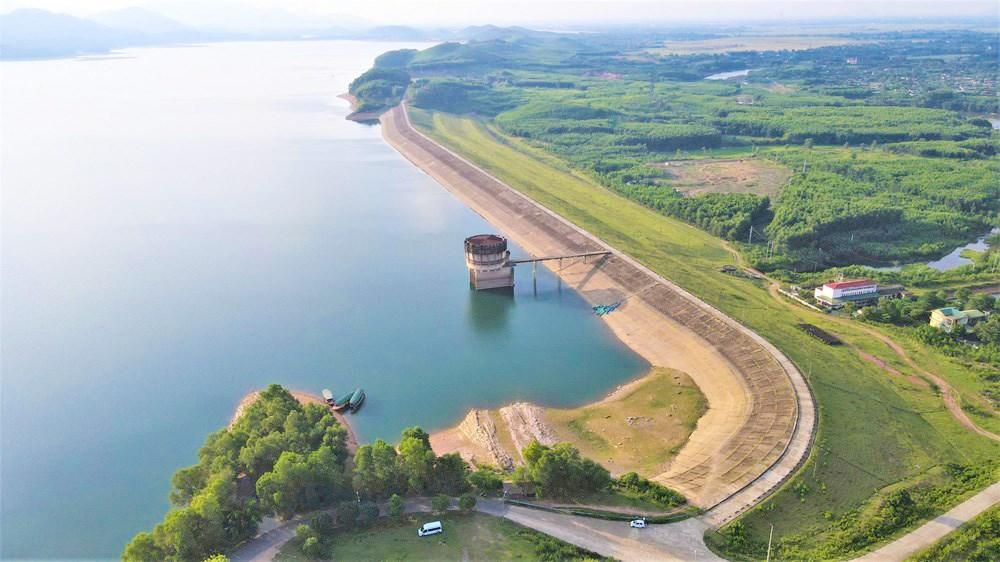 Hà Tĩnh cần đánh thức “mỏ vàng” dưới lòng hồ