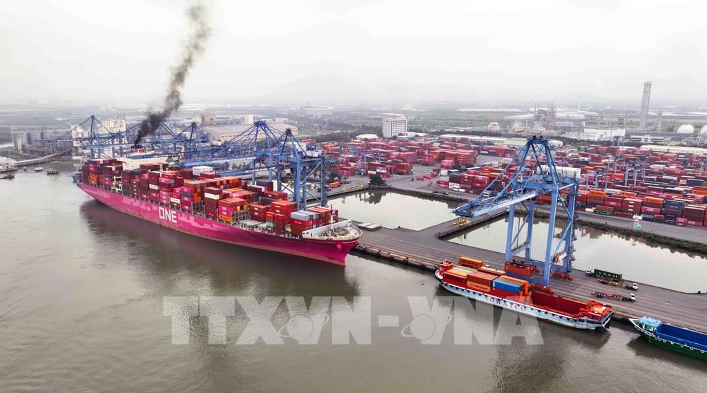 thach-thuc-van-cho-doanh-nghiep-cang-bien