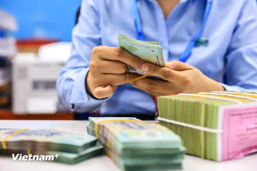 Điều chỉnh tăng thêm chỉ tiêu room tín dụng: Thúc đẩy tăng trưởng kinh tế