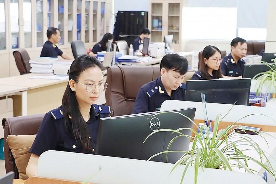 thong-suot-hoat-dong-xuat-nhap-khau-sau-khi-hai-quan-chuyen-doi-mo-hinh