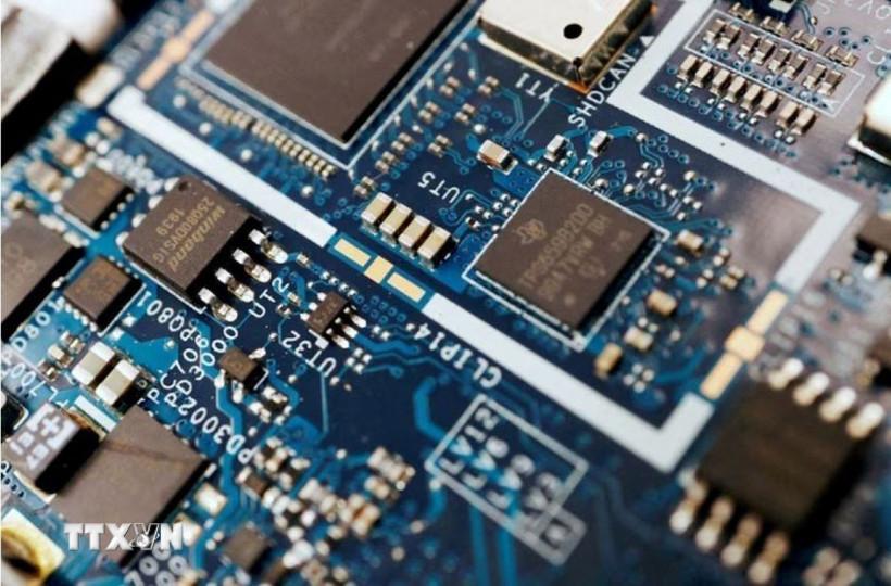 Hai 'ông lớn' về chip của Hàn Quốc thoát đòn thuế quan 100% của Mỹ