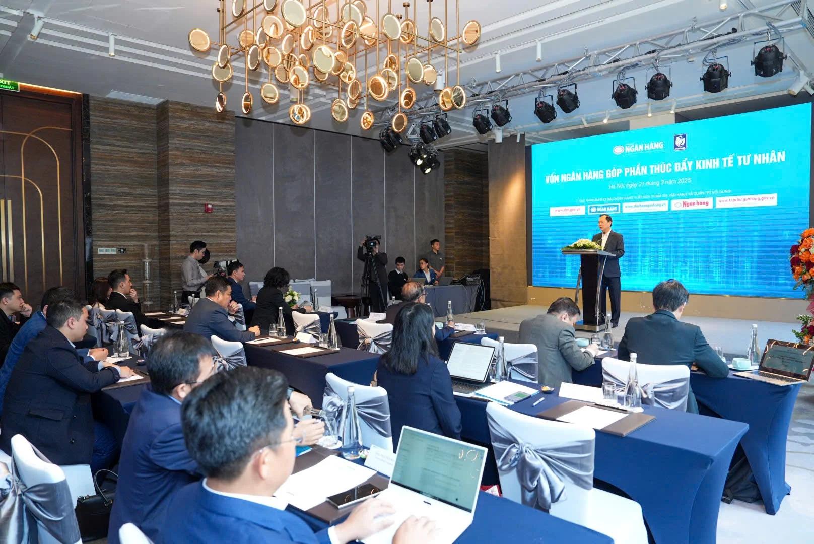 Tín dụng cho SME: Cả 2 cùng chuyển động mới vượt qua rào cản