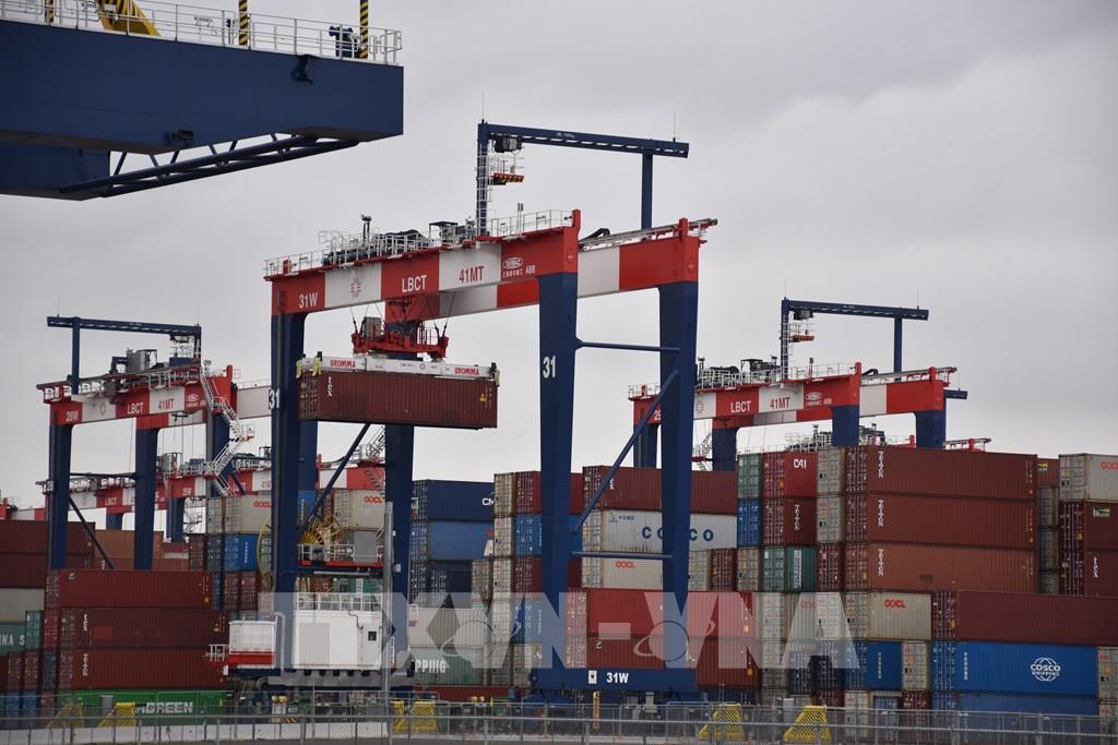 Bão táp thuế quan đe dọa “nhấn chìm” nỗ lực phục hồi của kinh tế Trung Quốc