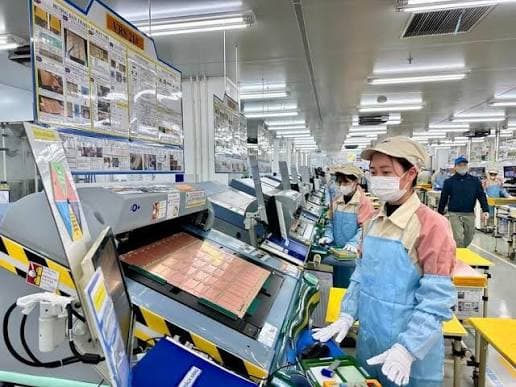 Mỗi tháng hơn 30 nghìn doanh nghiệp gia nhập cũng như rút lui khỏi thị trường