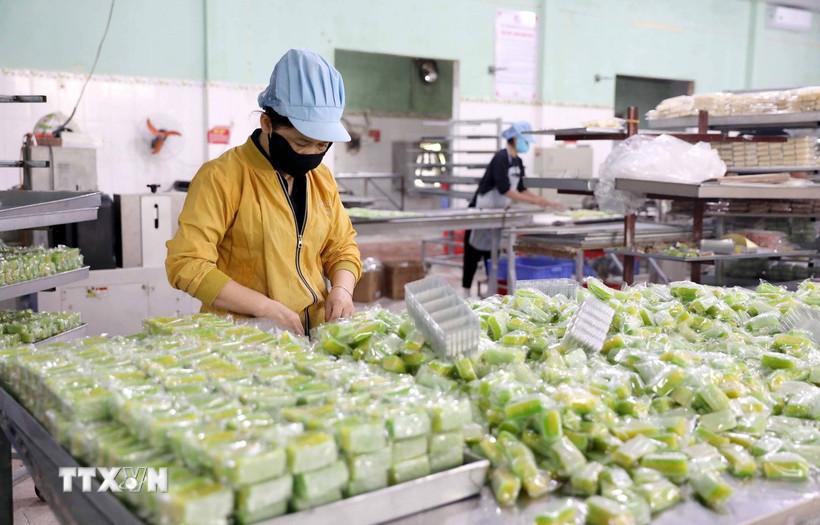 Nhiều làng nghề truyền thống ở Hưng Yên tất bật sản xuất cho vụ Tết