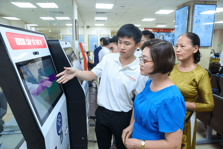 mobifone-dong-hanh-trien-khai-he-thong-thong-tin-giai-quyet-tthc-theo-mo-hinh-chinh-quyen-dia-phuong-2-cap