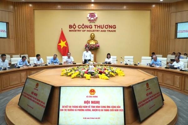 kien-nghi-ra-soat-quy-chuan-ky-thuat-go-vuong-cho-doanh-nghiep-xang-dau