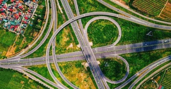 VCCI kiến nghị tăng minh bạch, giảm rủi ro cho nhà đầu tư trong dự án PPP