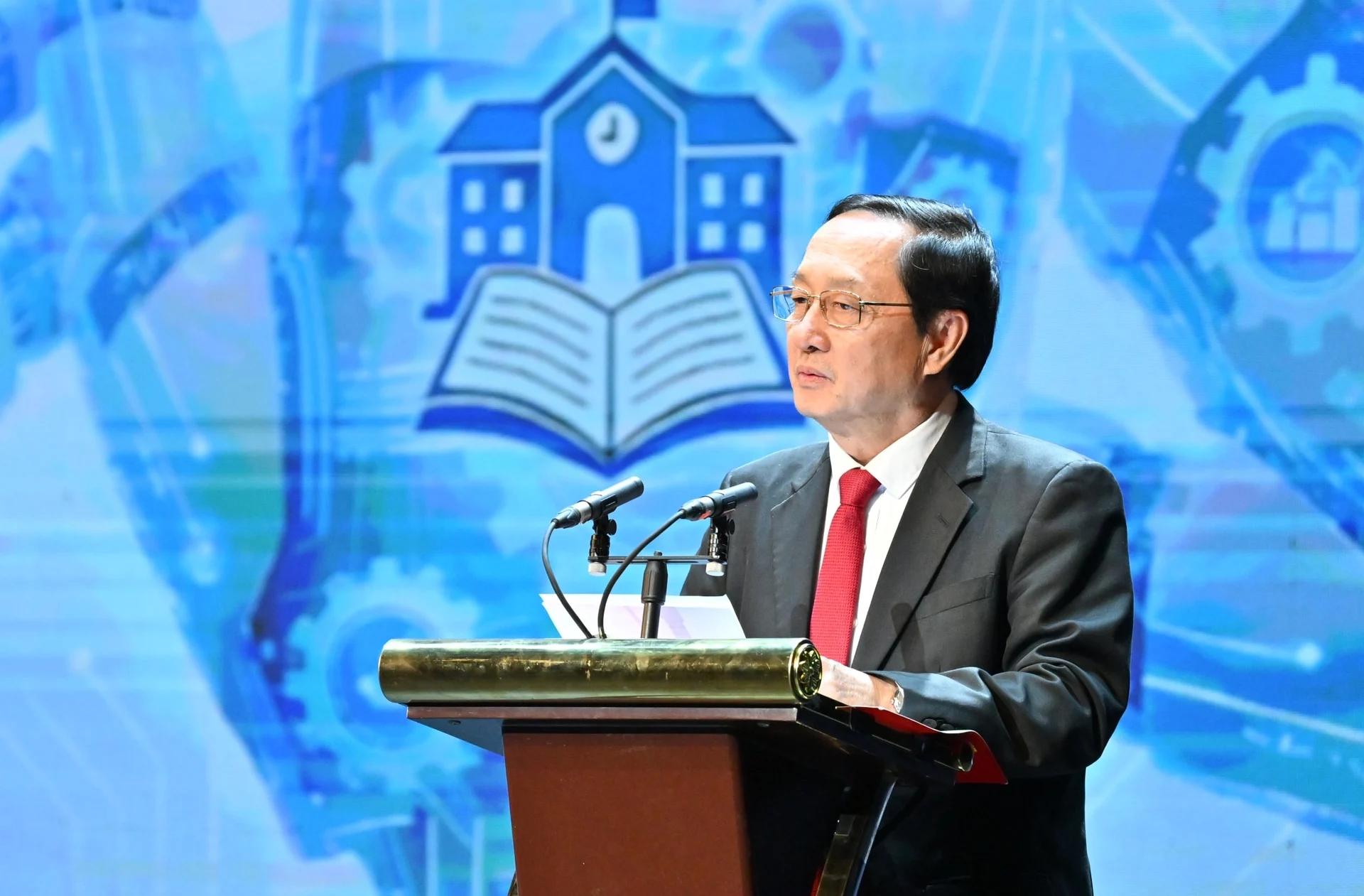 ct-group-kien-nghi-uu-dai-ha-tang-cho-khu-cong-nghe-so-tap-trung