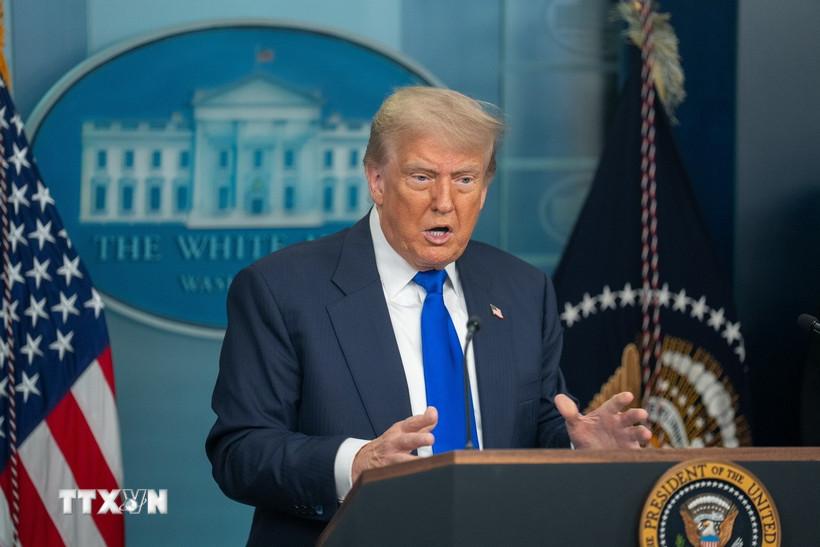 tong-thong-donald-trump-coi-thue-quan-la-mot-tru-cot-trong-chuong-trinh-kinh-te