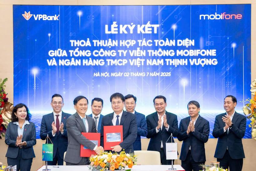 VPBank và MobiFone hợp tác chiến lược toàn diện xây dựng hệ sinh thái