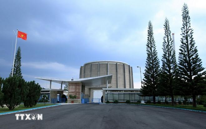 nha-may-dien-hat-nhan-dau-tien-cua-viet-nam-nhung-coc-moc-quan-trong