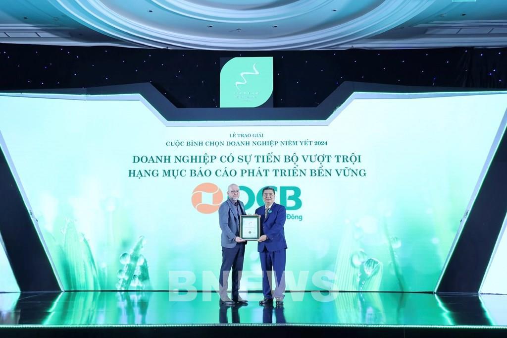 ocb-khang-dinh-vi-the-ngan-hang-xanh-voi-giai-thuong-bao-cao-phat-trien-ben-vung