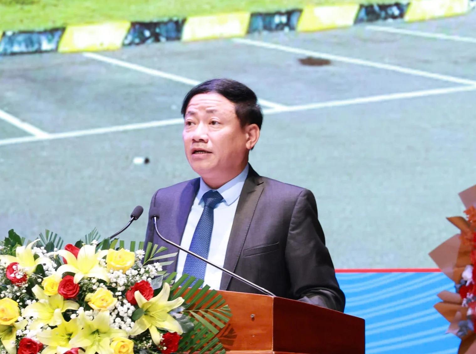 loat-doanh-nghiep-cam-ket-rot-hon-231000-ty-vao-binh-dinh