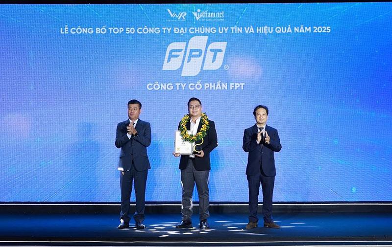 FPT đứng đầu trong Top 50 Công ty đại chúng uy tín và hiệu quả nhất Việt Nam 2025