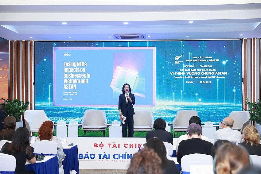 doanh-nghiep-khu-vuc-asean-chiu-tac-dong-manh-boi-rao-can-phi-thue-quan